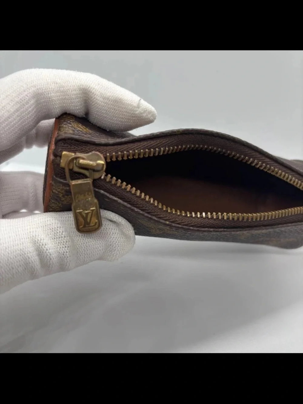 Louis Vuitton Brown Monogram Canvas Key Pouch